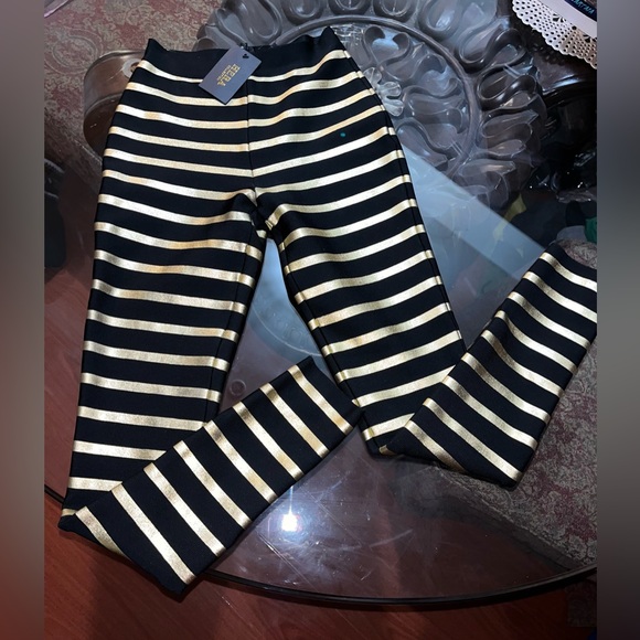 🔥Super Hot bandage pants fits like a glove with a back zipper. - Picture 2 of 6